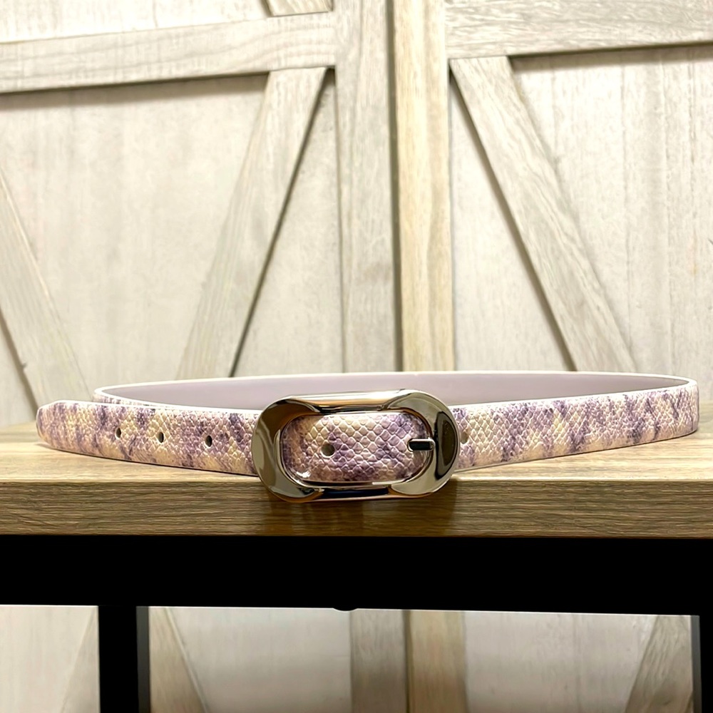 White House Black Market Lavender Snake Print Belt. Size S. (41 in)